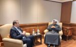 محمد عرقاب ونظيره القطري